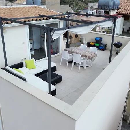 Terrace- Walk To Porta Reale And Cafes - La Casa Della Pietra - Near Wine Tasting