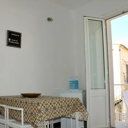 Terrace- Walk To Porta Reale And Cafes - La Casa Della Pietra - Near Wine Tasting *