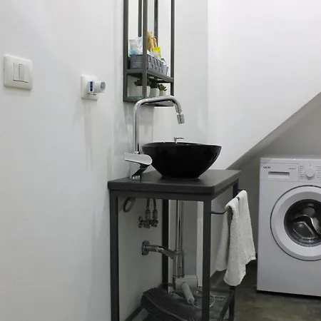 Apartamento Terrace- Walk To Porta Reale And Cafes - La Casa Della Pietra - Near Wine Tasting